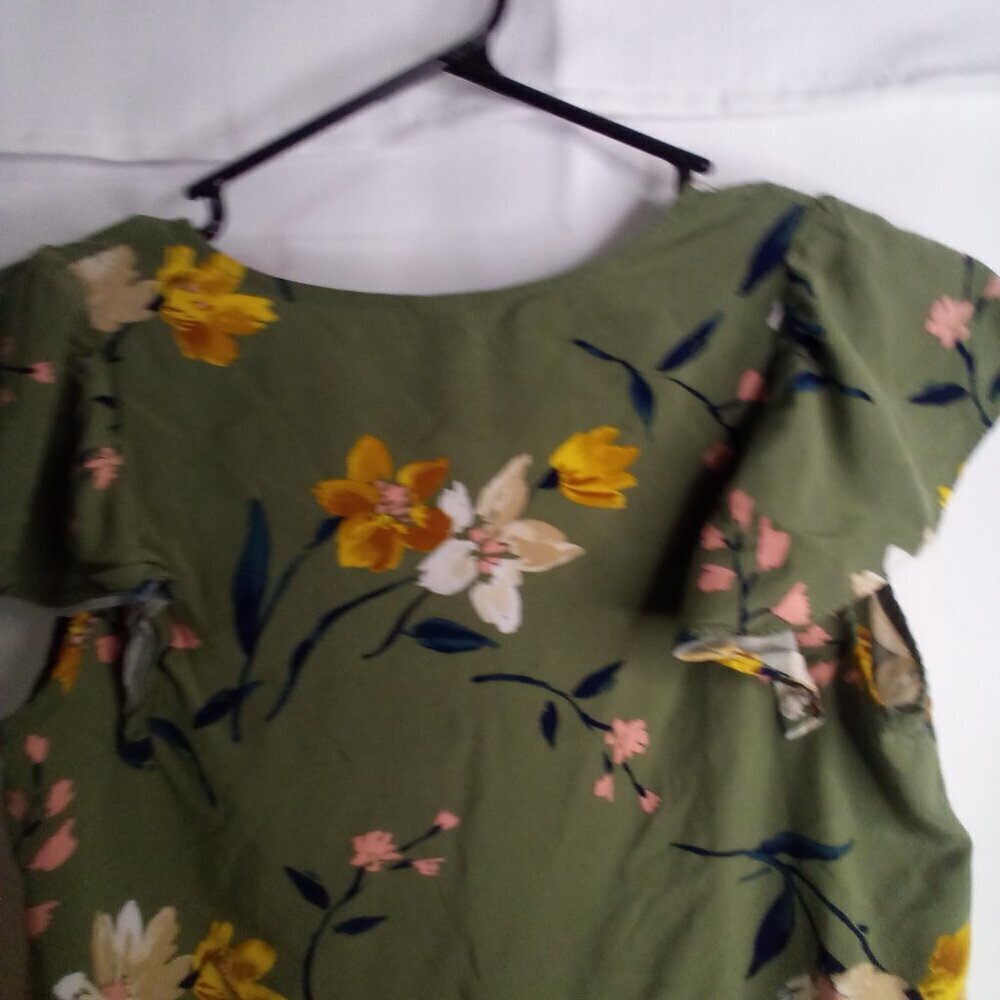 Old Navy Shirt Blouse Women S Short Sleeve Tropical Floral Green - Picture 11 of 14